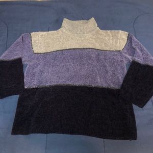 L Purple and grey turtle neck l/s sweater